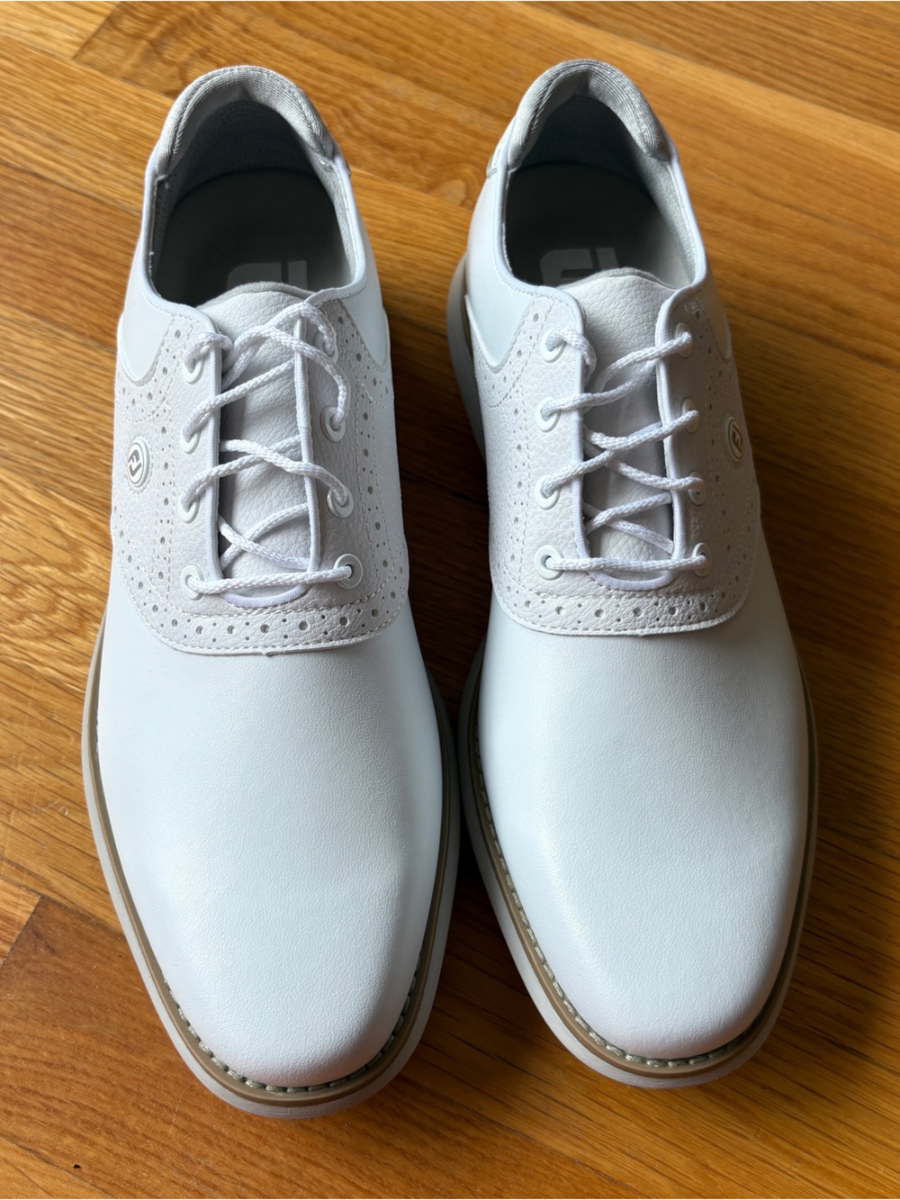 FootJoy Traditions Spiked Golf Shoes White Brogue Saddle Style 97901 Women’s 9N